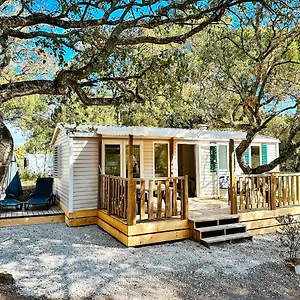 https://3-bedroom-chalets-camping-lei-suves-joycasa.fr-provencehotel.com