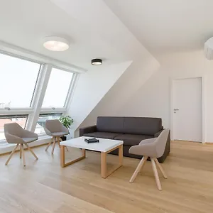 Yourapartment Ruepp Апартаменты