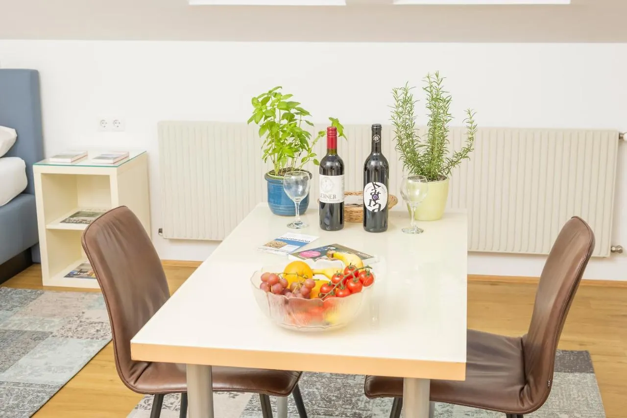 Appartements Ferchergasse Вена 0*,  Австрия